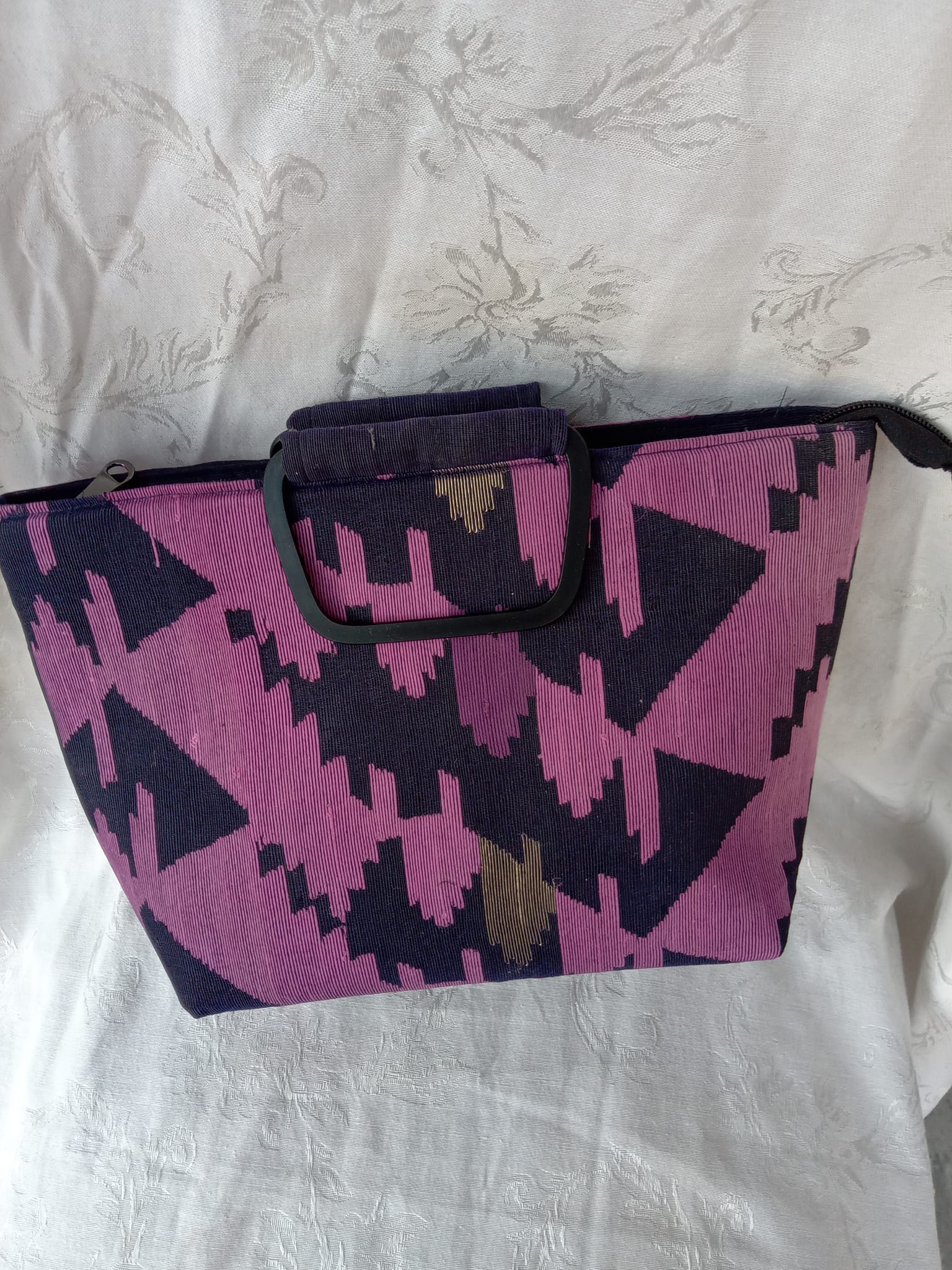 Jamdani Purse (Black With Pink)